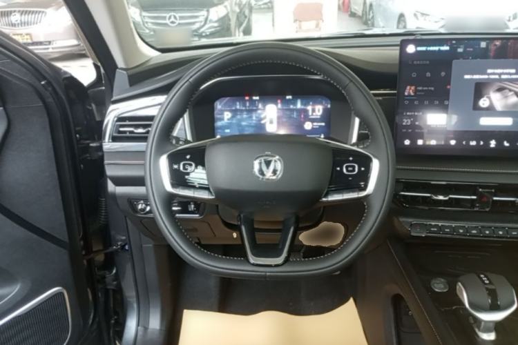 Used CHANGAN CS75 2026 Model PRO 1.5T DCT Prestige 7-Seater Steering Wheel