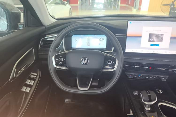 Used CHANGAN CS75 2026 Model PRO 1.5T DCT Prestige 7-Seater Steering Wheel