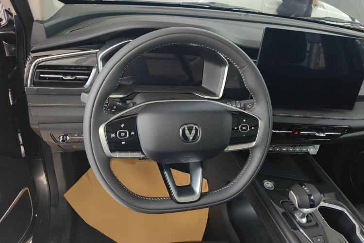 Used CHANGAN CS75 2026 Model PRO 1.5T DCT Prestige 7-Seater Steering Wheel
