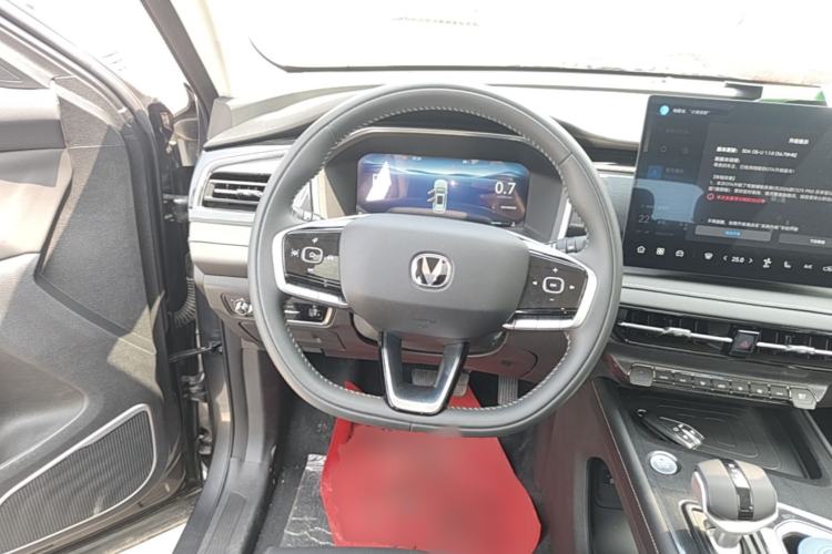 Used CHANGAN CS75 2026 Model PRO 1.5T DCT Prestige 7-Seater Steering Wheel