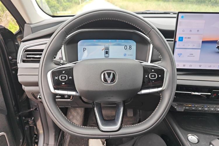 Used CHANGAN CS75 2026 Model PRO 1.5T DCT Prestige 7-Seater Steering Wheel