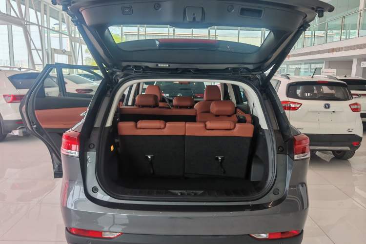 Used CHANGAN CS75 2026 Model PRO 1.5T DCT Prestige 7-Seater Trunk