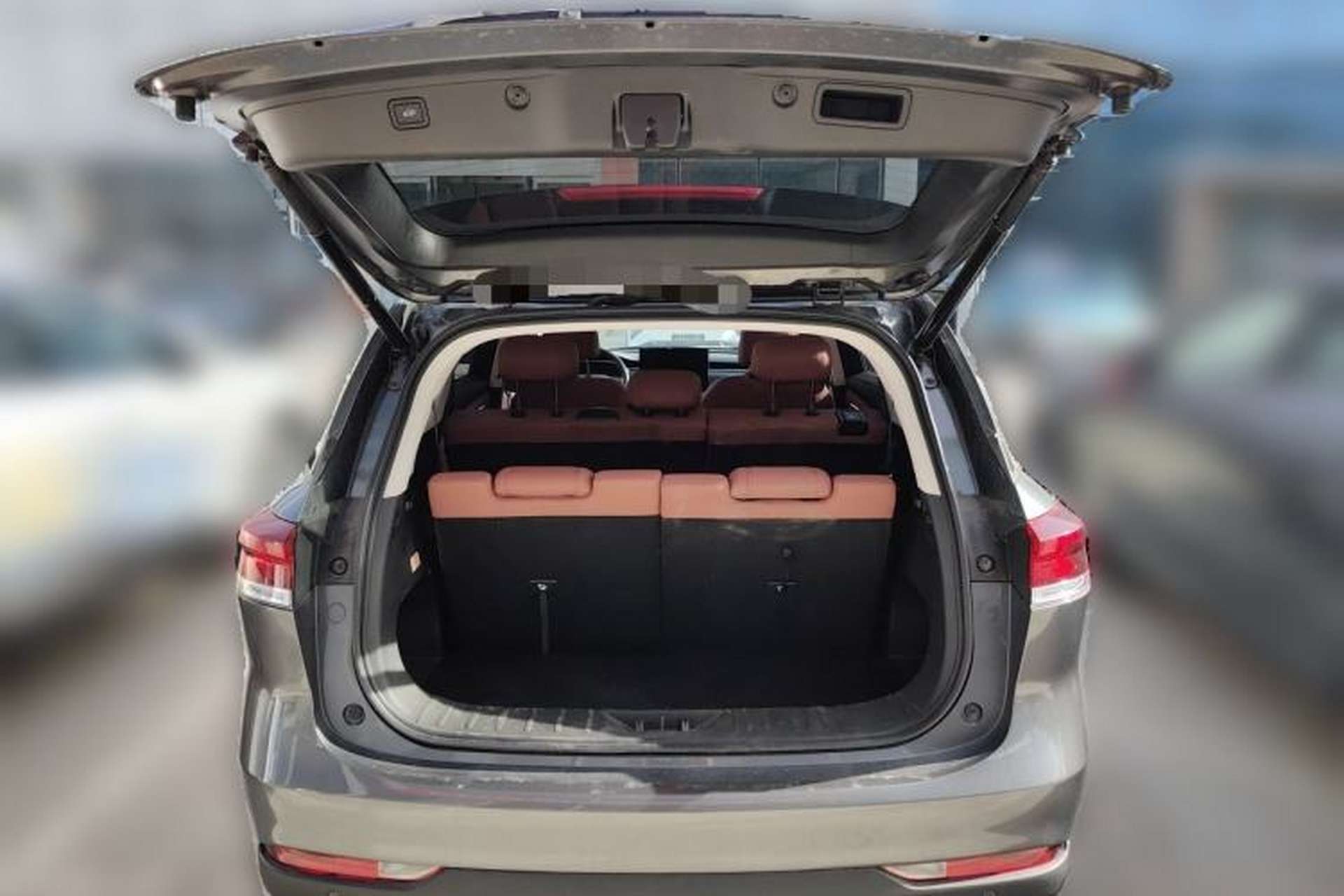 Used CHANGAN CS75 2026 Model PRO 1.5T DCT Prestige 7-Seater Trunk