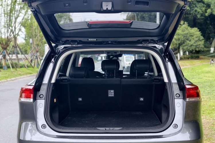 Used CHANGAN CS75 2026 Model PRO 1.5T DCT Fun 5-Seater Trunk