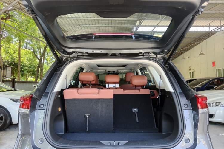 Used CHANGAN CS75 2026 Model PRO 1.5T DCT Prestige 7-Seater Trunk