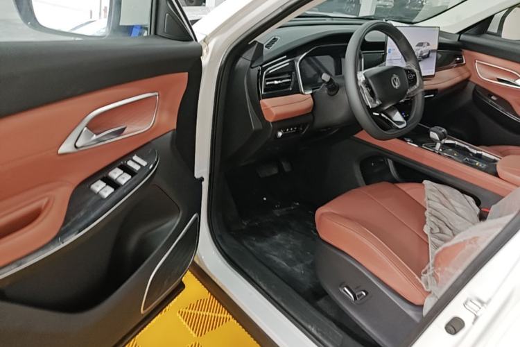 Used CHANGAN CS75 2026 Model PRO 1.5T DCT Prestige 7-Seater Driver Seat
