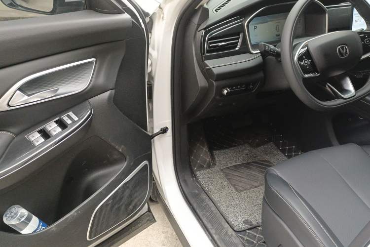 Used CHANGAN CS75 2026 Model PRO 1.5T DCT Prestige 7-Seater Driver Seat