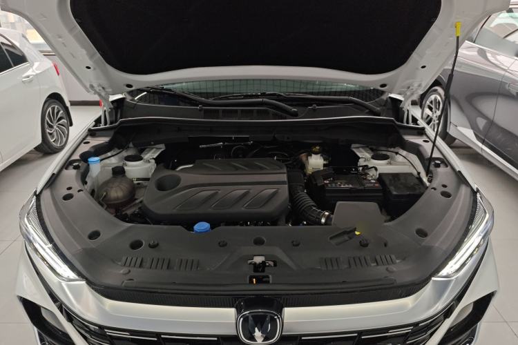 Used CHANGAN CS75 2026 Model PRO 1.5T DCT Prestige 7-Seater Engine Bay