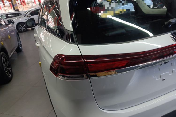 Used CHANGAN CS75 2026 Model PRO 1.5T DCT Prestige 7-Seater Exterior 2