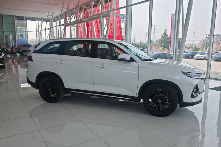 Used CHANGAN CS75 2026 Model PRO 1.5T DCT Prestige 7-Seater Exterior 4