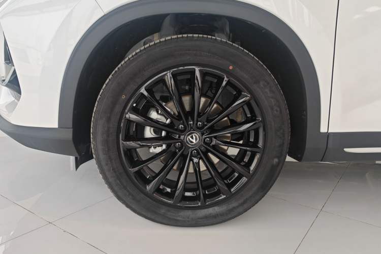 Used CHANGAN CS75 2026 Model PRO 1.5T DCT Prestige 7-Seater Exterior 8