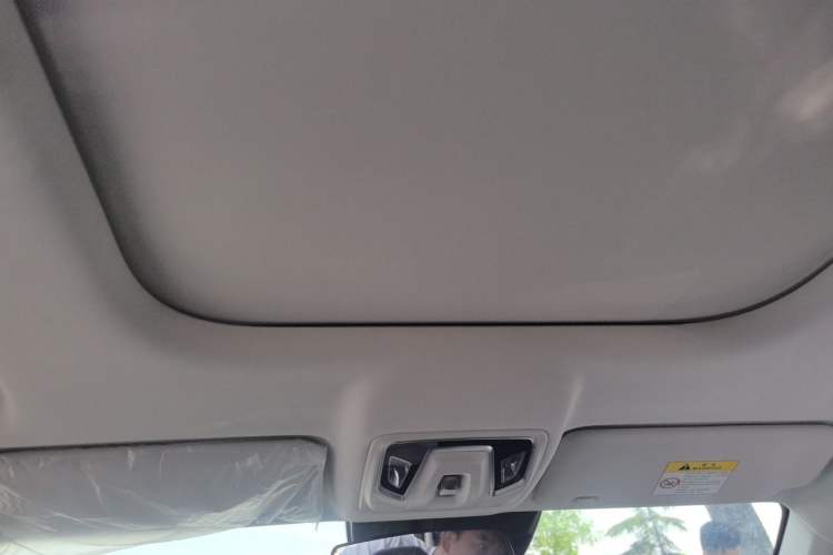 Used CHANGAN CS75 2026 Model PRO 1.5T DCT Prestige 7-Seater Headliner
