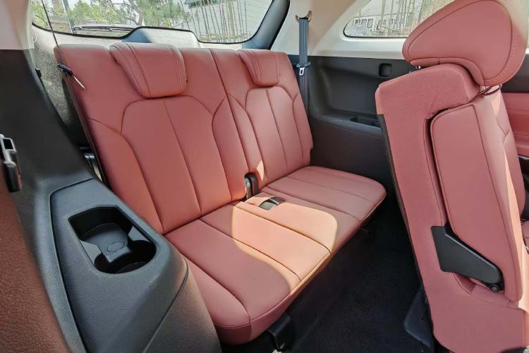 Used CHANGAN CS75 2026 Model PRO 1.5T DCT Prestige 7-Seater Interior 5