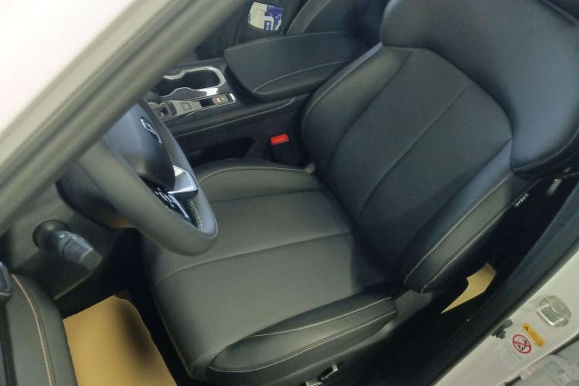 Used CHANGAN CS75 2026 Model PRO 1.5T DCT Prestige 7-Seater Left Front Seat