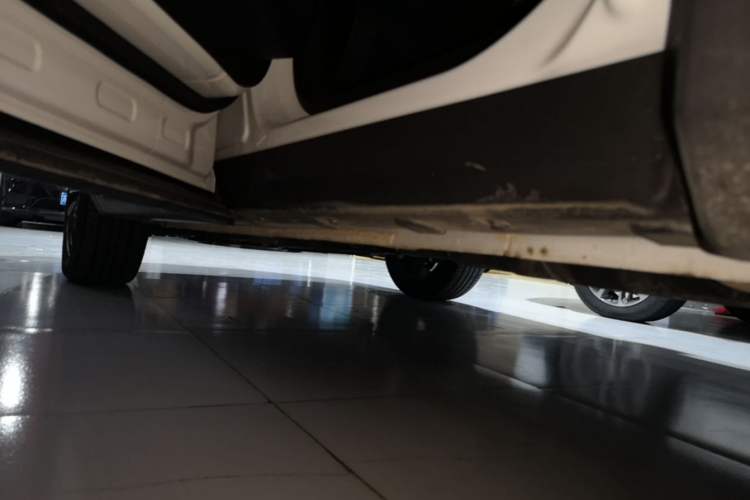 Used CHANGAN CS75 2026 Model PRO 1.5T DCT Prestige 7-Seater Left Side Sill
