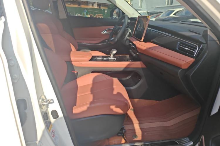 Used CHANGAN CS75 2026 Model PRO 1.5T DCT Comfort 7-Seater Right Front Seat