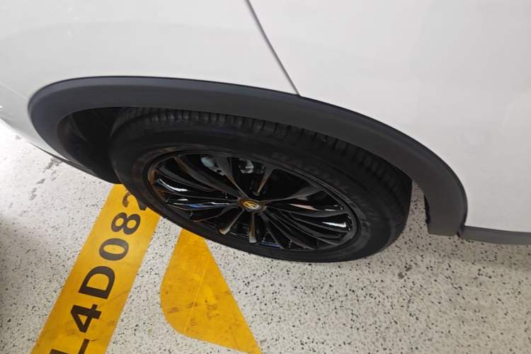 Used CHANGAN CS75 2026 Model PRO 1.5T DCT Prestige 7-Seater Right Rear Wheel Hub