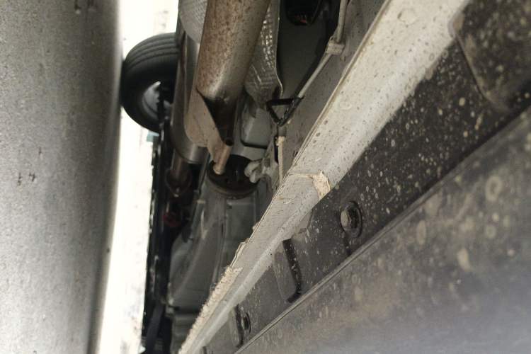 Used CHANGAN CS75 2026 Model PRO 1.5T DCT Prestige 7-Seater Right Side Sill