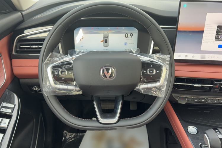 Used CHANGAN CS75 2026 Model PRO 1.5T DCT Prestige 7-Seater Steering Wheel