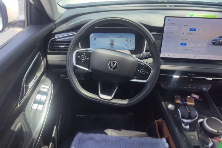 Used CHANGAN CS75 2026 Model PRO 1.5T DCT Prestige 7-Seater Steering Wheel