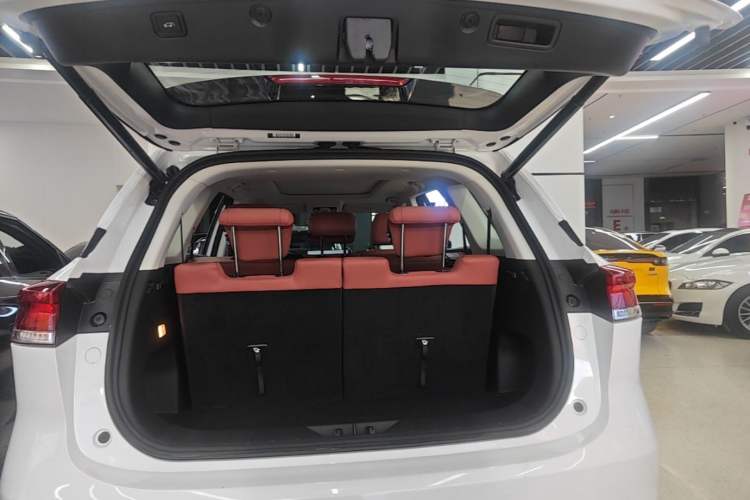 Used CHANGAN CS75 2026 Model PRO 1.5T DCT Prestige 7-Seater Trunk