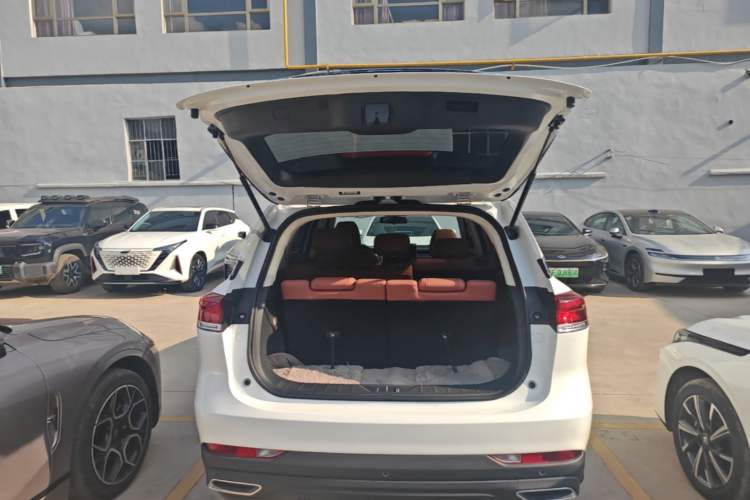 Used CHANGAN CS75 2026 Model PRO 1.5T DCT Comfort 7-Seater Trunk