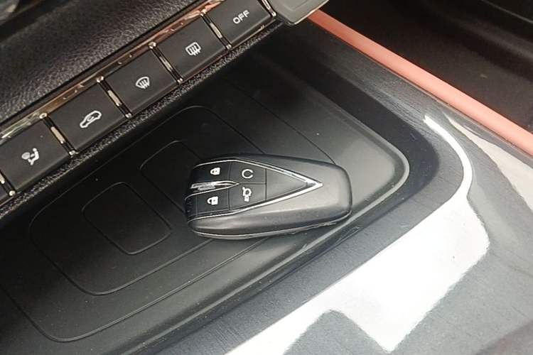 Used CHANGAN CS75 2026 Model PRO 1.5T DCT Prestige 7-Seater Vehicle Key
