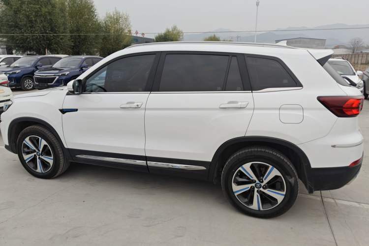 Used CHANGAN CS75 New Energy 2018 1.5T PHEV Progressive Trim Exterior 3