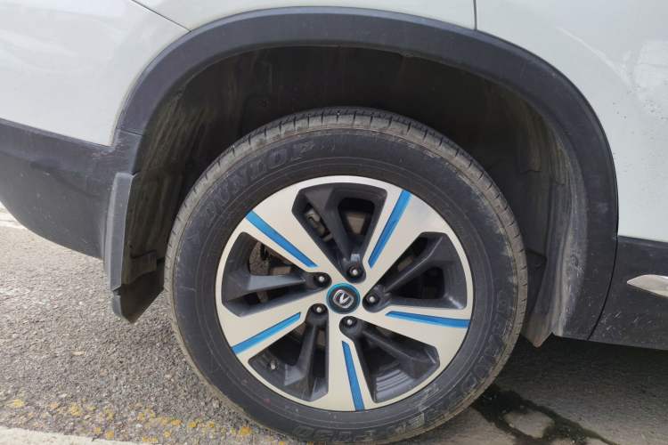 Used CHANGAN CS75 New Energy 2018 1.5T PHEV Progressive Trim Right Rear Wheel Hub