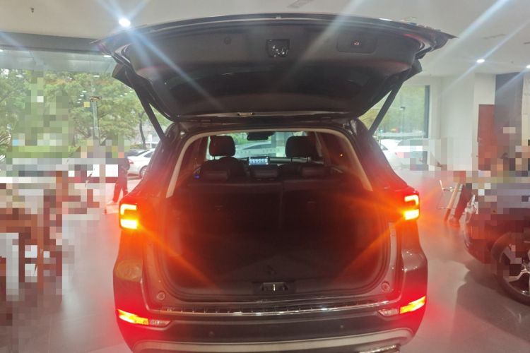 Used CHANGAN CS75 New Energy 2018 1.5T PHEV Navigation Model Trunk