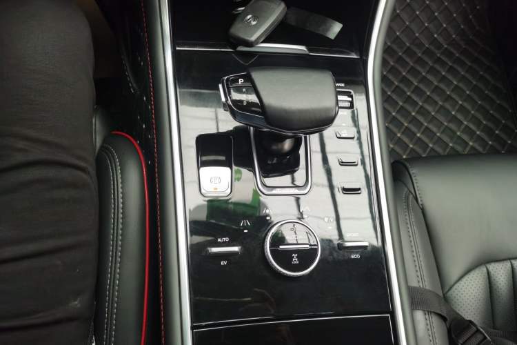 Used CHANGAN CS75 New Energy 2018 1.5T PHEV Progressive Trim Gear Lever