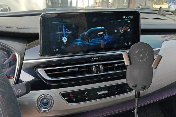 Used CHANGAN CS75 New Energy 2018 1.5T PHEV Navigation Model Audio And AC Panel