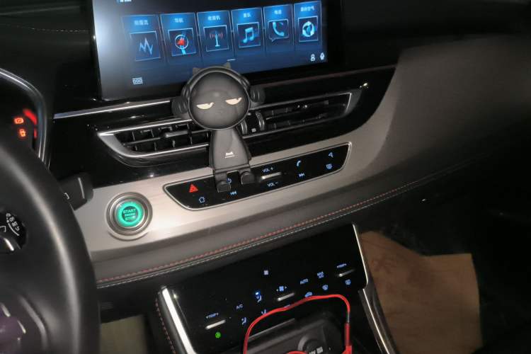 Used CHANGAN CS75 New Energy 2018 1.5T PHEV Progressive Trim Audio And AC Panel