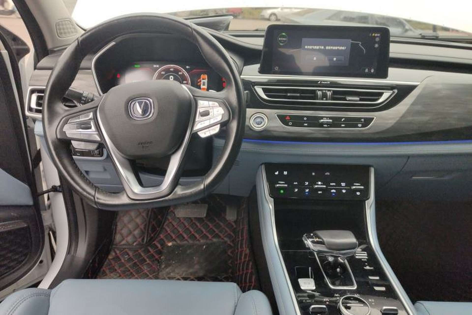 Used CHANGAN CS75 New Energy 2018 1.5T PHEV Elite Model Center Console