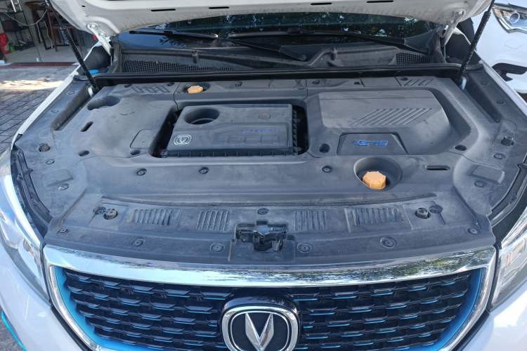 Used CHANGAN CS75 New Energy 2018 1.5T PHEV Elite Model Engine Bay