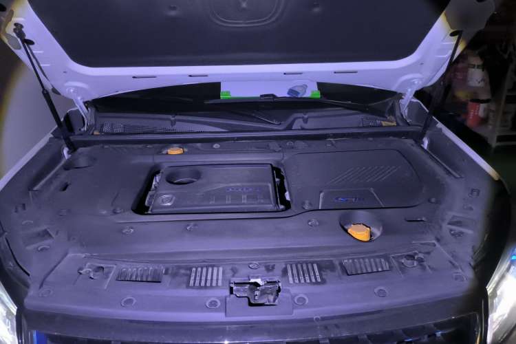 Used CHANGAN CS75 New Energy 2018 1.5T PHEV Progressive Trim Engine Bay