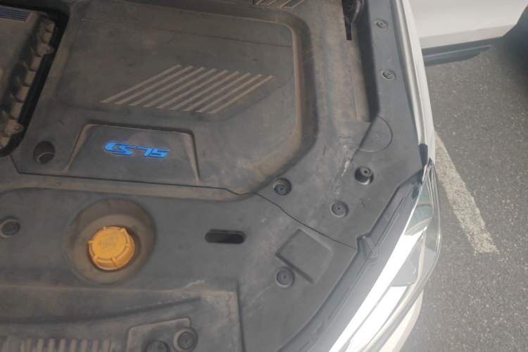 Used CHANGAN CS75 New Energy 2018 1.5T PHEV Navigation Model Engine Bay Left