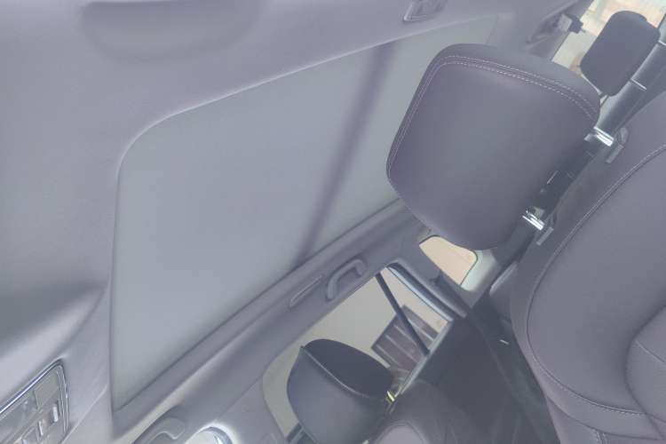 Used CHANGAN CS75 New Energy 2018 1.5T PHEV Navigation Model Headliner