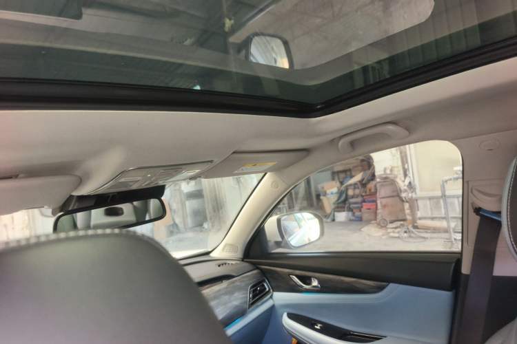 Used CHANGAN CS75 New Energy 2018 1.5T PHEV Navigation Model Headliner