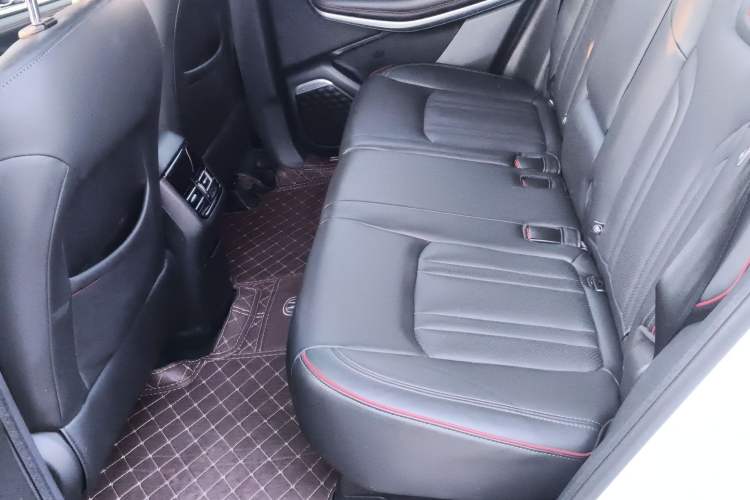 Used CHANGAN CS75 New Energy 2018 1.5T PHEV Progressive Trim Interior 4