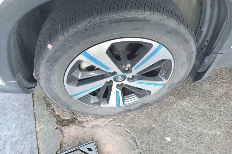 Used CHANGAN CS75 New Energy 2018 1.5T PHEV Elite Model Left Front Wheel Hub