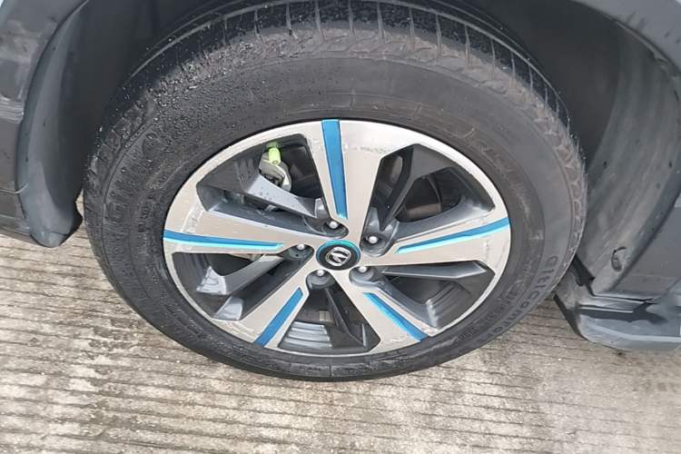 Used CHANGAN CS75 New Energy 2018 1.5T PHEV Progressive Trim Left Front Wheel Hub