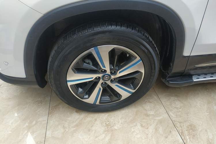 Used CHANGAN CS75 New Energy 2018 1.5T PHEV Navigation Model Left Front Wheel Hub