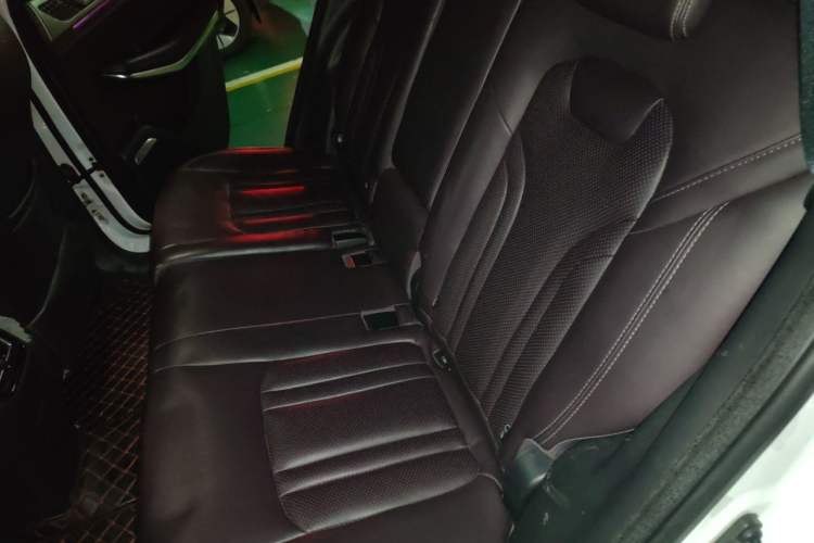Used CHANGAN CS75 New Energy 2018 1.5T PHEV Navigation Model Left Rear Seat