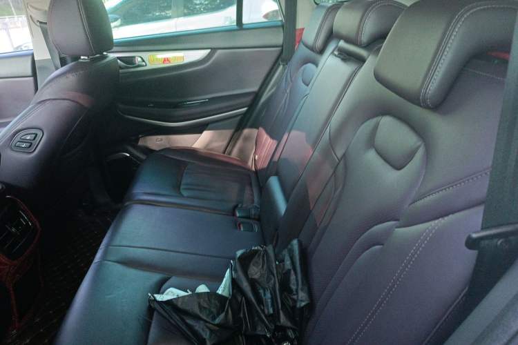 Used CHANGAN CS75 New Energy 2018 1.5T PHEV Elite Model Left Rear Seat