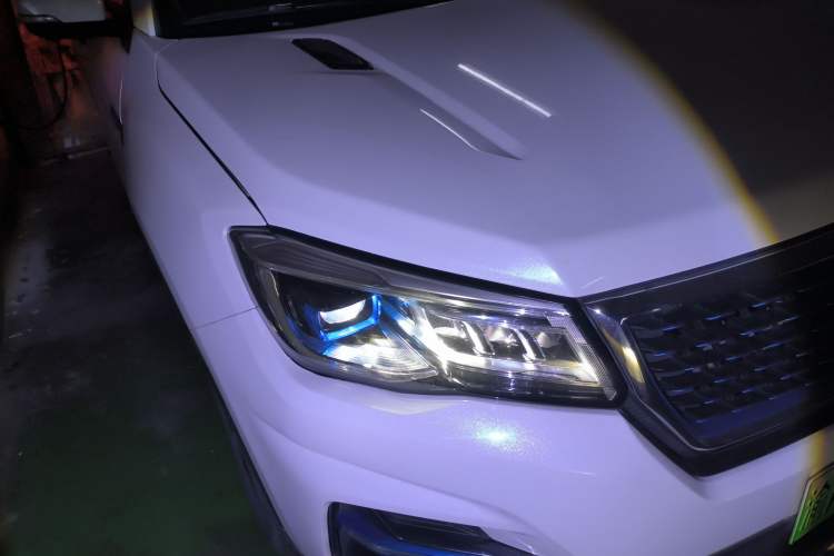 Used CHANGAN CS75 New Energy 2018 1.5T PHEV Progressive Trim Right Front Headlight
