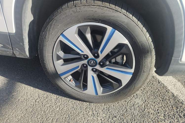 Used CHANGAN CS75 New Energy 2018 1.5T PHEV Progressive Trim Right Front Wheel Hub