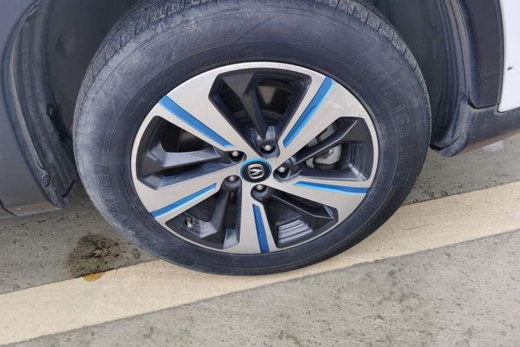 Used CHANGAN CS75 New Energy 2018 1.5T PHEV Progressive Trim Right Front Wheel Hub