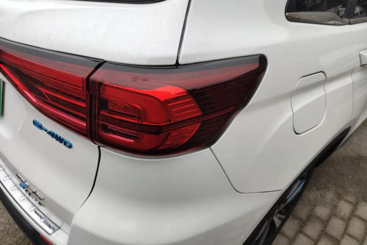 Used CHANGAN CS75 New Energy 2018 1.5T PHEV Elite Model Right Rear Taillight