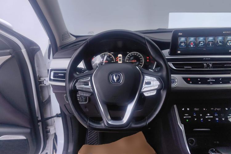 Used CHANGAN CS75 New Energy 2018 1.5T PHEV Navigation Model Steering Wheel